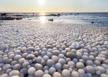 People from Finland share this rare natural phenomenon. This is what it is.