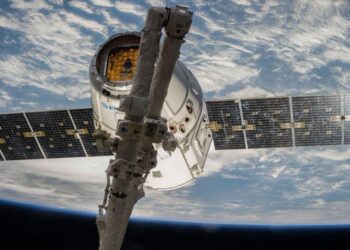 Robots will be repairing satellites to reduce space pollution