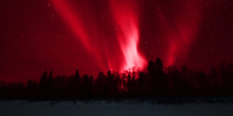 The mysterious red sign over Japan skies