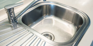 Best cleaning tips to get a sparkling sink